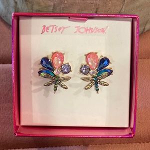Betsey Johnson Goldtone Crystal DragonFly Butterfly Wind Post Earrings NIB
